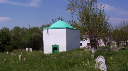 Kurtşeyh Dede Türbesi